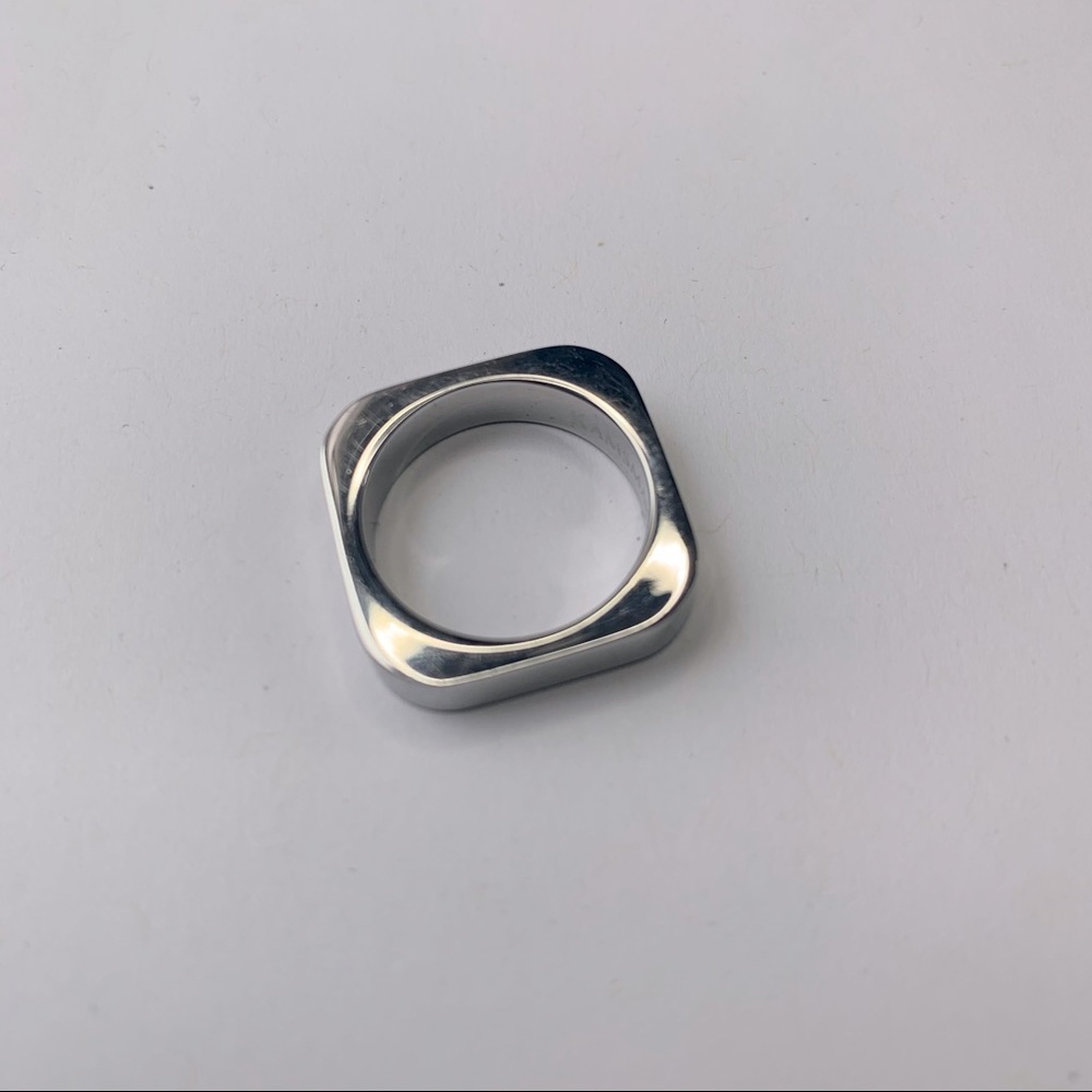 KAMSMAK Circle Meet Square RING - Picture 7 of 10